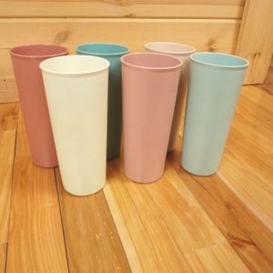 Vintage Tupperware Set of 6 Vintage Pastel 16 oz 6.5" Tall Cups‎